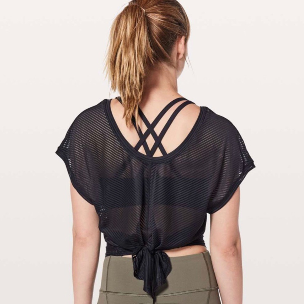 Lululemon Ahead By Miles Short Sleeve EUC